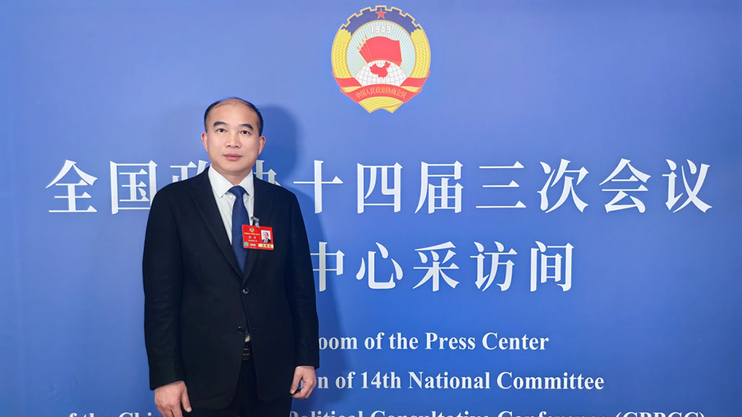 兩會(huì)｜“老房子”變成“好房子”——全國(guó)政協(xié)委員洪杰建議：推廣成熟的房屋體檢和維修制度　